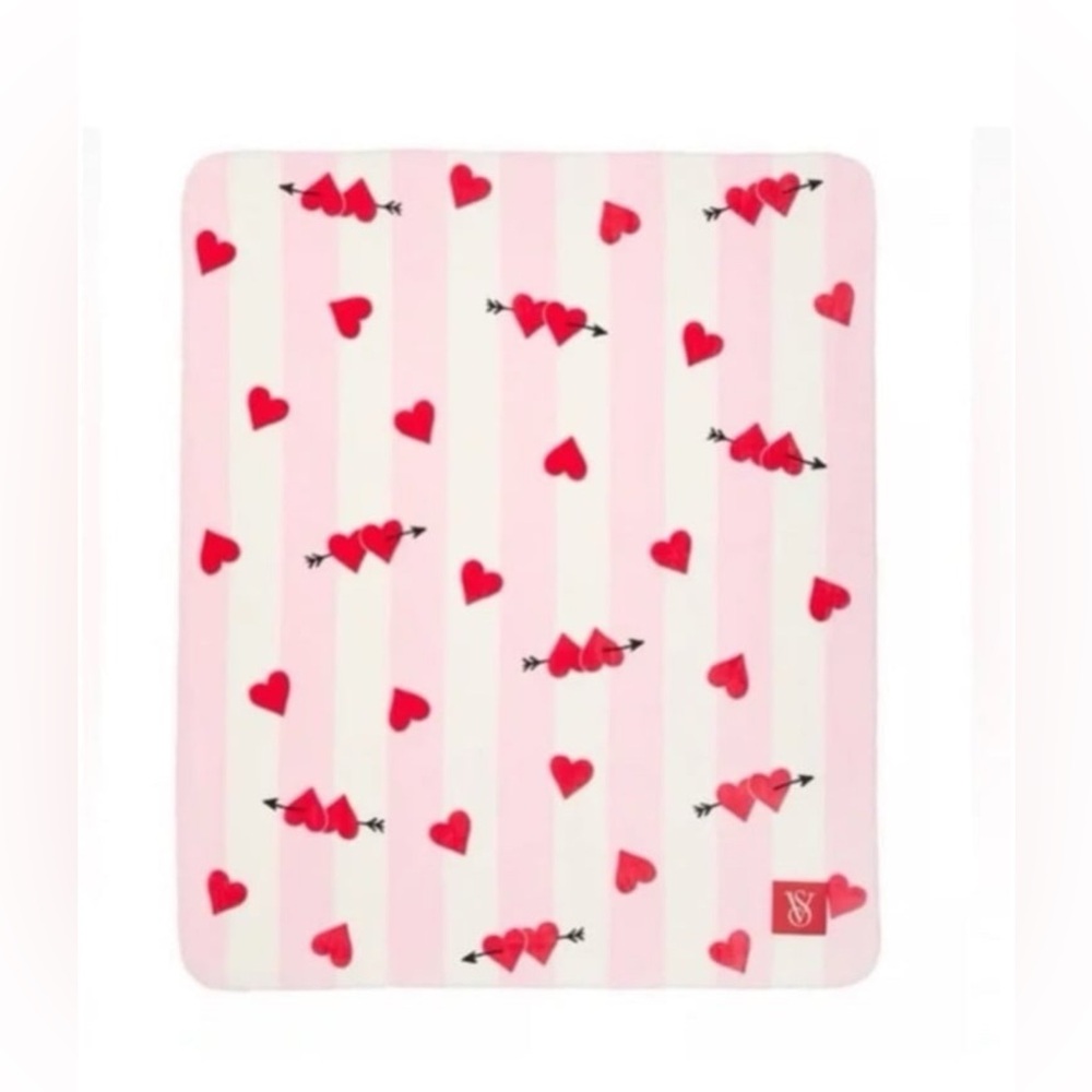 NWT Limited Edition Victoria’s Secret Blanket